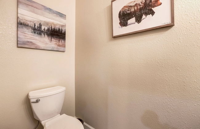 Nestled Pines Retreat Hot Tub, Pool Tahoe, Foosball, +more! - Foto 21