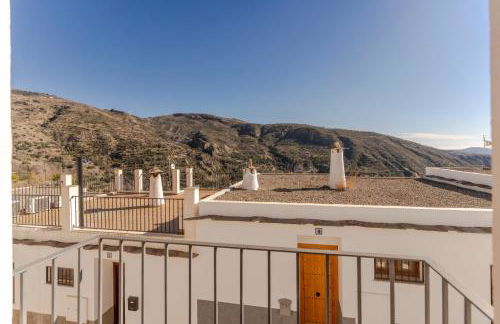 RentitSpain - Picena - Casa Picena Terraza y Senderismo en la Montaña - Photo 12