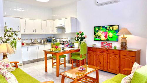 EmyCanarias Holiday Homes Vecindario - Foto 4