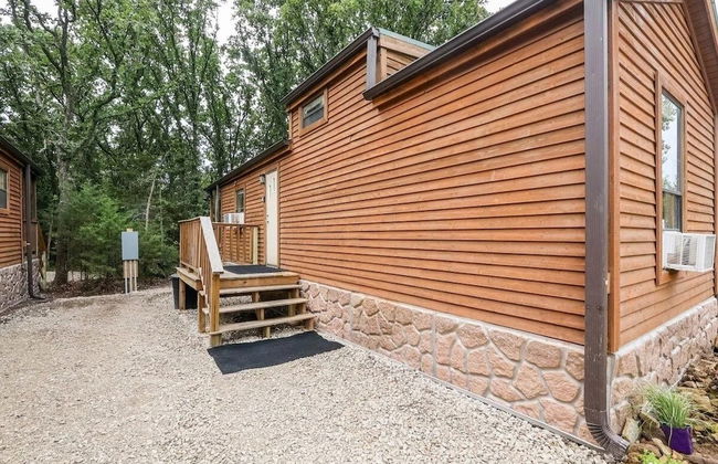 Cabin 9 ~ Toronto Lake: Fishing, Swimming & More! 1 Bedroom Cabin by RedAwning - Photo 25