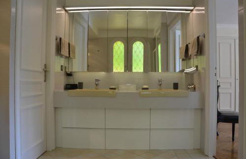 Grande Villa proche Sophia avec magnifique vue mer - Foto 18