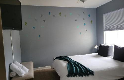 2BD Modern House with heated pool in North Vegas - Foto 25