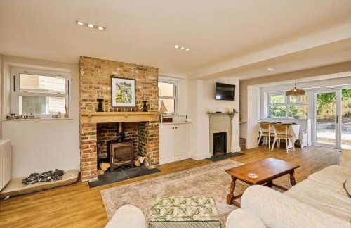 Vine Cottage - Photo 13