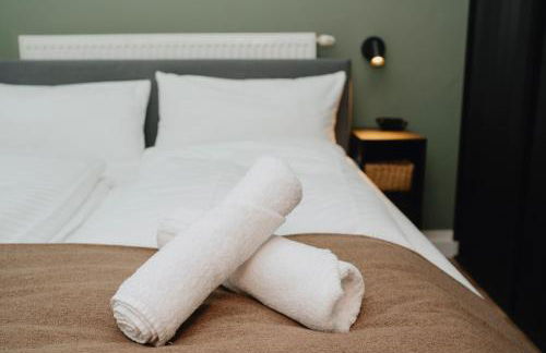 Homely Berlin - Familien & Gruppen, Eigener Eingang, Top Anbindung - Foto 18