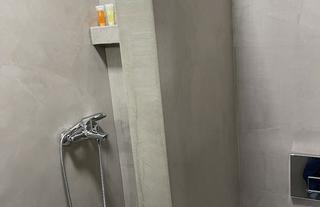 Niriides Hotel & Apartments - Photo 41