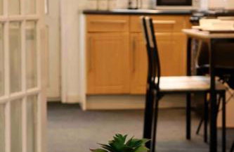 Charming 3 Bedroom Property FREE WiFi & Parking - Foto 16