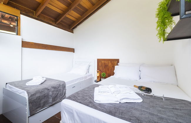 Casa Charmosa com Piscina - Barra do Una - Foto 6