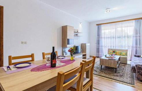 1 Bedroom Stunning Apartment In Labin - Foto 6
