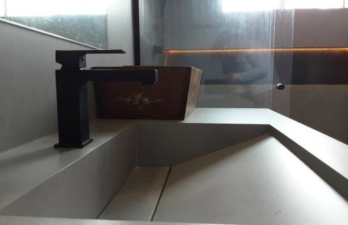 Apt aconchegante, moderno e bem localizado! - Foto 15