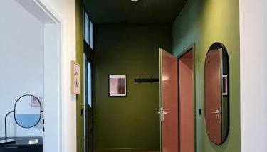 Atelier Noé NOIR - Kunstvoll Wohnen - Wunderbares Frühstück möglich - Ruhig und nah am Zentrum - - Foto 3