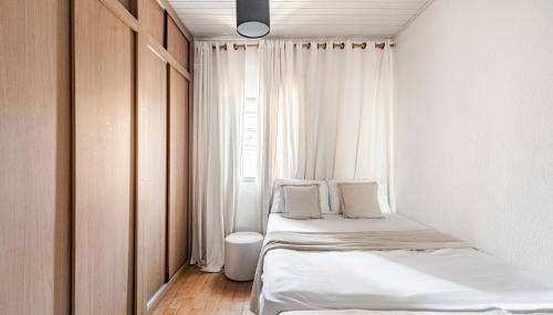 Refúgio em São Paulo, Terraço com Vista e Localização Perfeita - Foto 5, wardrobe