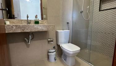 casa inteira com 3 suites e área de lazer - Foto 3