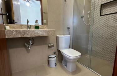 casa inteira com 3 suites e área de lazer - Foto 3