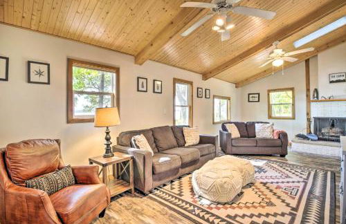 Waterfront Onamia Retreat with Dock and Fire Pit! - Foto 4