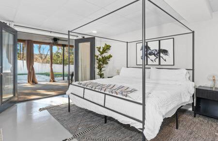 Underground Railroad Barn - Foto 10