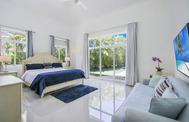 Golf Villa in Bavaro - Pool, Jacuzzi, Staff - Foto 2