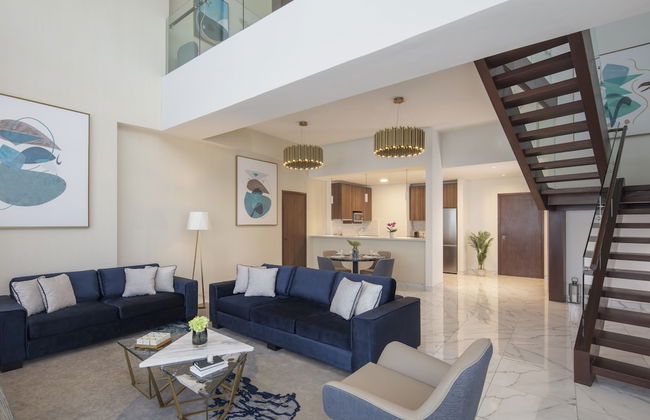 Avani+ Palm View Dubai Hotel & Suites - Photo 11