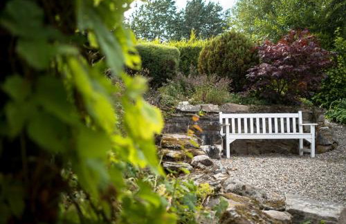 The Eagle's Nest - large house with hot tub and sauna - Foto 48