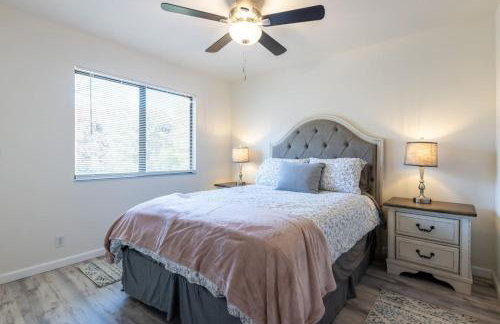 Quaint and Charming 4BR Tranquil Palo Alto Retreat - Photo 28