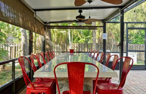 Poolside Cocoa Oasis w/ Tiki Bar! - Foto 76