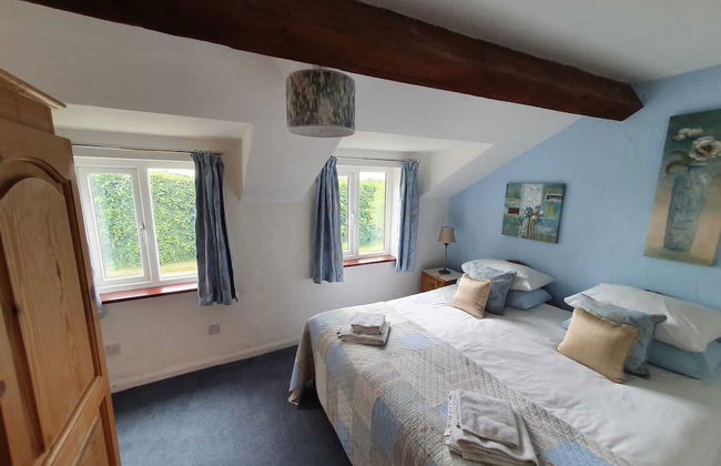 Martin Lane Farm Holiday Cottages - Photo 21