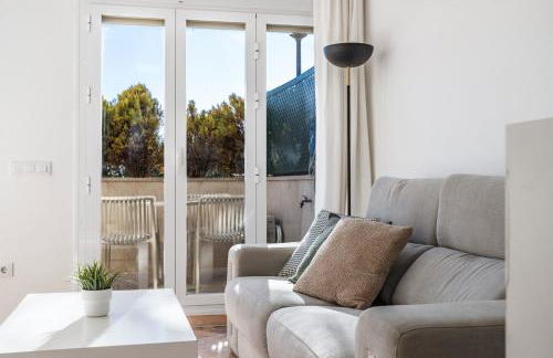 2 Estudios en La Romana Playa, uno con vista parcial mar y otro vista a la piscina - Foto 9