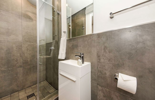 Illovo Central Apartments - Photo 58