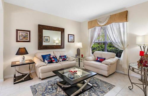 Family Friendly Emerald Island Resort Vacation Home with Private Pool and Spa Near Disney - Foto 9