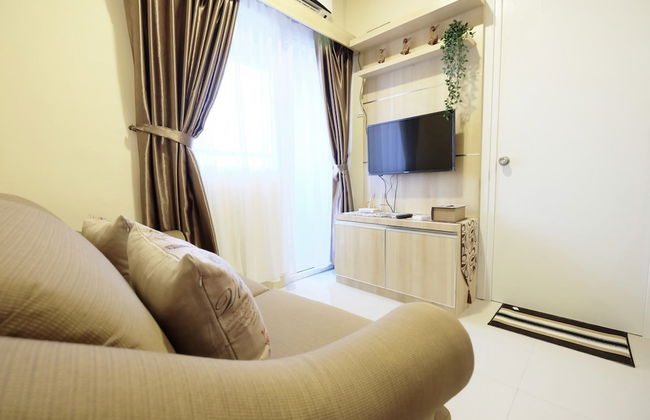 Clean And Tidy Green Pramuka Apartement - Foto 16