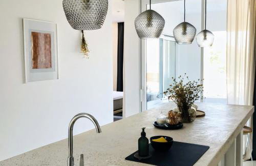 Sol MELBA Boutique Studios - Maslinica - Photo 59