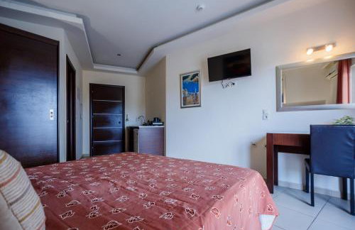 Vivian Hotel - Photo 30