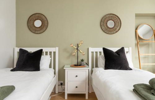 The Edinburgh Meadows Apartment - Photo 19