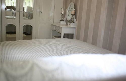 Gorgeous 3 bed House In Milton Keynes - Photo 58