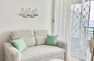 Casa Sud Menton Studio Front de Mer Vue Mer Panoramique Terrasse Parking - Foto 49