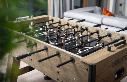 Luxury 2 bed, Central, Free Parking, Smart TV By Valore Property Services - Photo 22