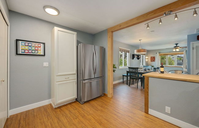 Cozy Mountain Retreat in Downtown With Hot Tub and Bikes - Foto 30