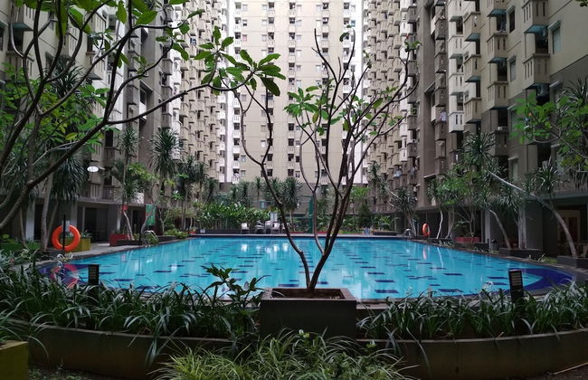 Graceful 2Br Apartment At Gateway Ahmad Yani Cicadas - Foto 24