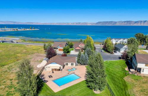 Dream Bear Lake Getaway w/ Hot Tub & Yard - Photo 43