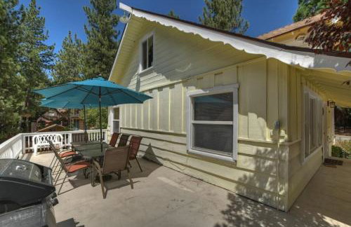 Sunshine Cabin - Cozy 2-Story Getaway - Photo 46
