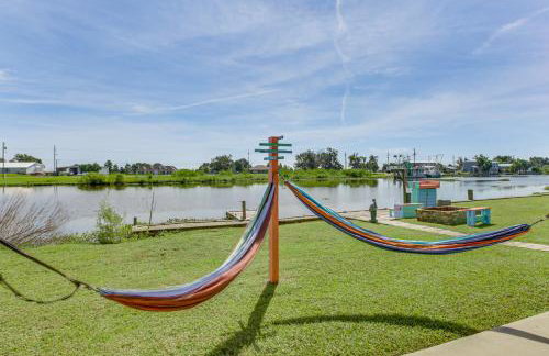 Da Boat House with World-Class Bayou Fishing! - Foto 2