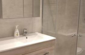 Easo Suits Family Friends Parking - Foto 52