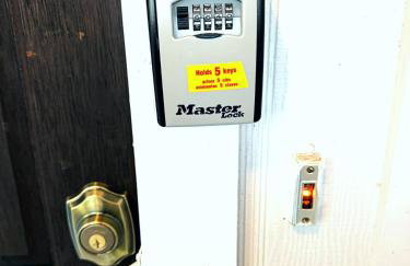 Super Cozy 4 Bedroom - Sleeps 10 Great for families and professionals - Foto 14