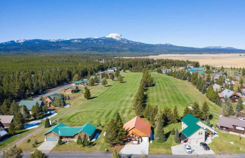 Huckleberry Hollow by KABINO Hot Tub FirePit PS2 Satellite Grill WiFi Golf Course - Foto 12