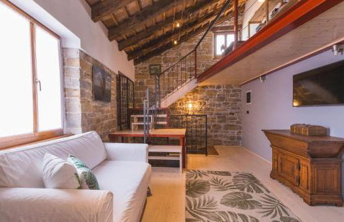 Gorgeous Apartment In Oprtalj With Wifi - Foto 1