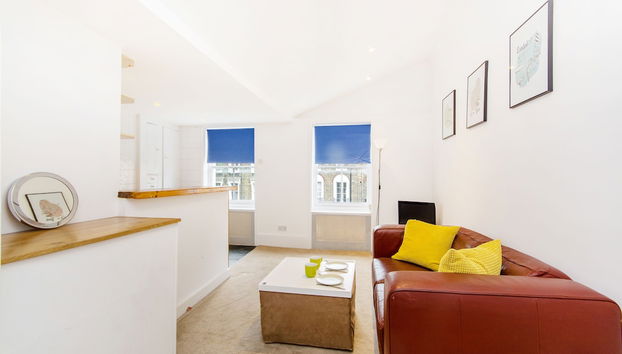 Entrada (vista interior)