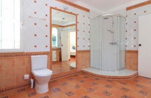 Casa Rainha Near Carvoeiro pool BBQ - Foto 15