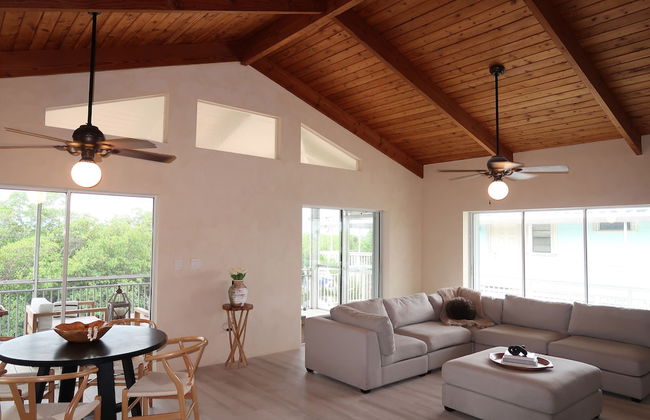 Waterfront House with Boat Dock - Foto 7