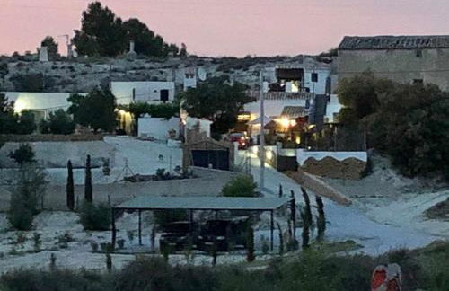 Cueva El Guindas - Photo 6