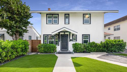 Historic Waterfront estate With Yard & Modern Kitchen - Foto 2