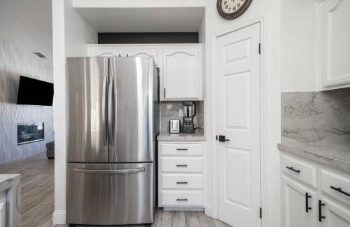 Simple Home for Work or Travel - Photo 8